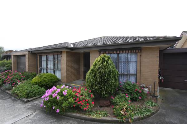 Under Offer Picture 1