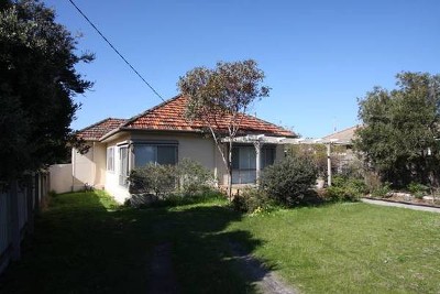 Opposite Beach Picture