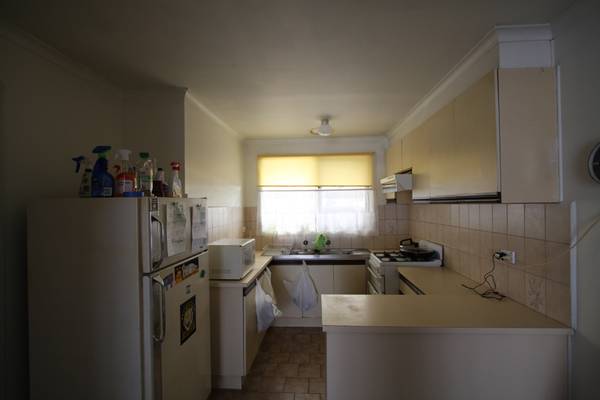 Under Offer Picture 3
