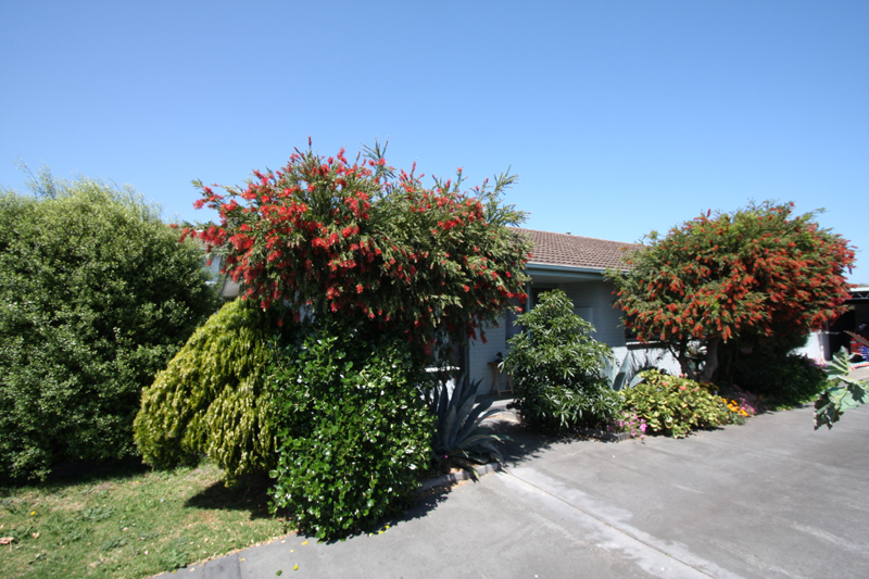 UNDER OFFER Picture 2