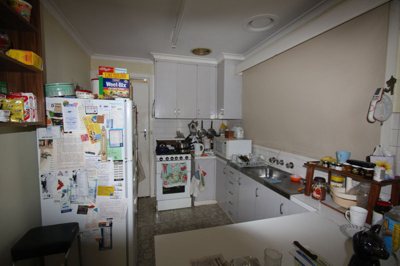 UNDER OFFER Picture 3