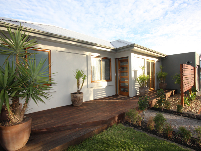 STYLISH & ELEGANT MASTERPIECE Picture 2