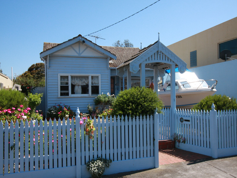 Seaside Charm! Picture 1