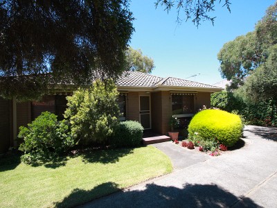 UNDER OFFER Picture UNDER OFFER Picture