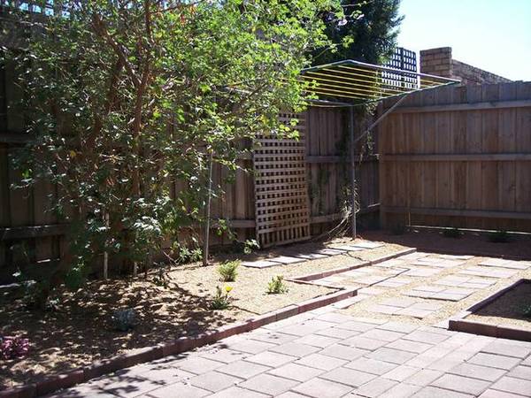 UNDER OFFER Picture 2