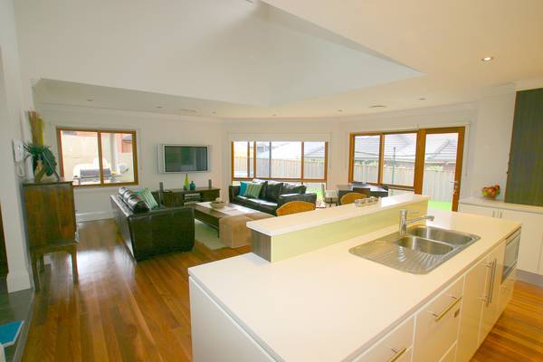 EXCEPTIONAL EXECUTIVE RESIDENCE Picture EXCEPTIONAL EXECUTIVE RESIDENCE Picture