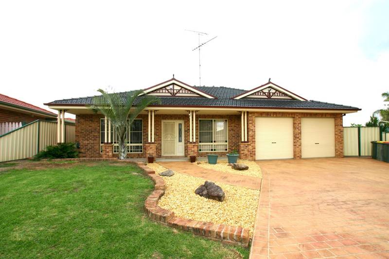 Xtra Large Family Home Picture 1