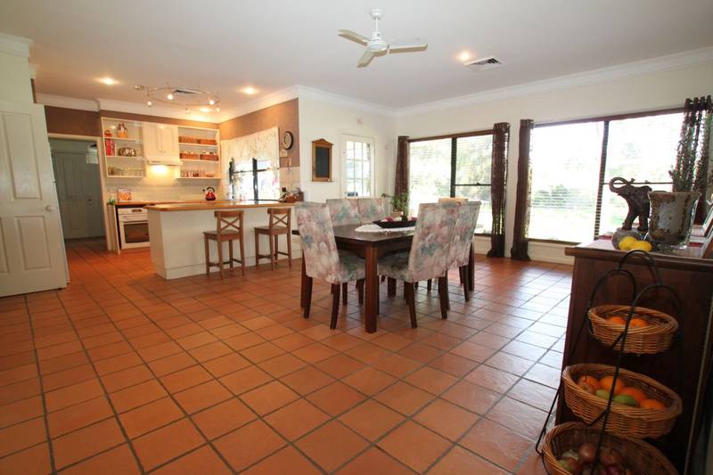 Crazy To Miss This!!! Urgent Sale - Owner Wants To Travel Picture 2