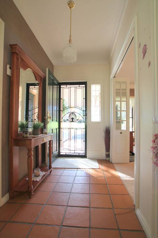 Crazy To Miss This!!! Urgent Sale - Owner Wants To Travel Picture 3