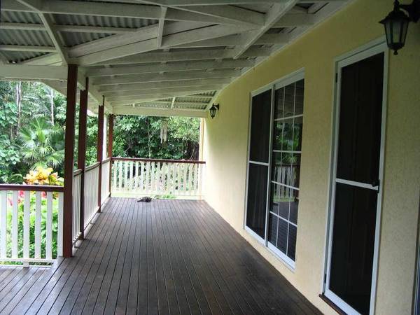 EASY LIVING Picture 2