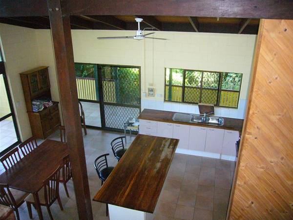 FOLLOW THAT DREAM Picture 2