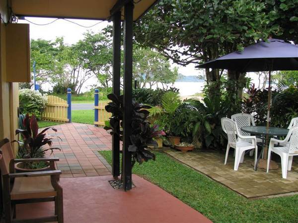 Beachfront Holiday Apartments - Lifestyle+Income+BlueChip Investment Picture 2