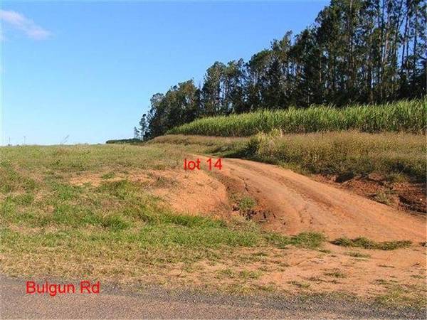 ONE OF THE LAST TWO LOTS IN A NEW SUB-DIVISION Picture 3