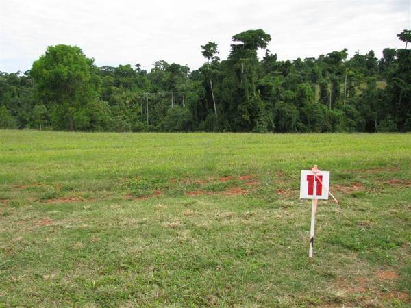 NARRAGON COVE - LOT 11 ON 5105M2 (OCEAN VIEWS) Picture 2