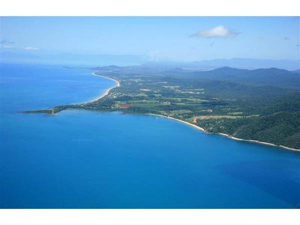 NARRAGON COVE - LOT 11 ON 5105M2 (OCEAN VIEWS) Picture 3