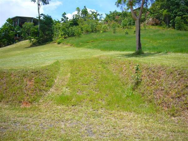 PRIME LOCATION AT SOUTH MISSION BEACH Picture 2