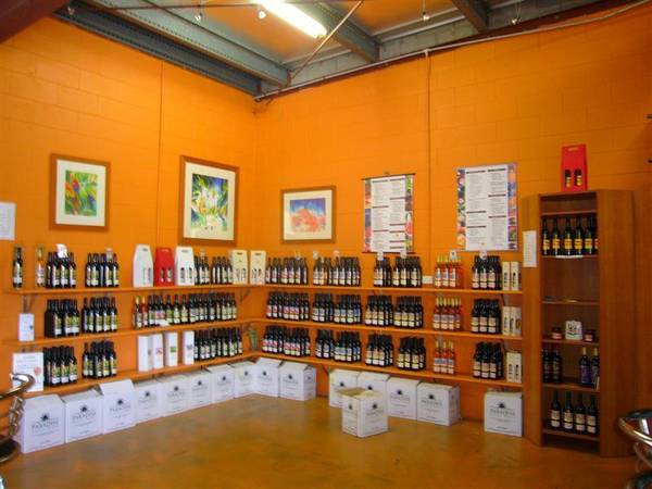 Paradise Estate Wines Picture 1