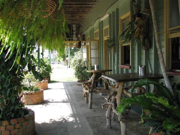 FREEHOLD HISTORIC TAVERN PROVIDES A NUMBER OF LIFESTYLE AND INCOME OPTIONS Picture 3