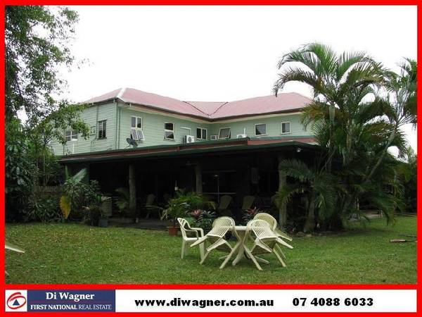 A PIECE OF HISTORY, A HOME, A LIFESTYLE AND A BUSINESS ALL IN ONE Picture 1