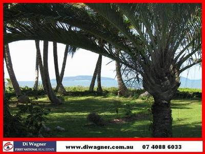 EVERYDAY'S A HOLIDAY WHEN YA LIVE ON THE BEACHFRONT!! Picture