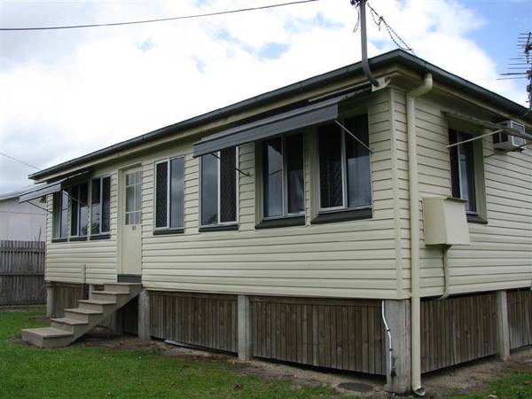 RENOVATED QUEENSLANDER
BEST BUY IN EL ARISH! Picture 3