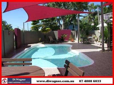 RENOVATED APARTMENT IN THE NEXT BEST POSITION TO BEACHFRONT Picture RENOVATED APARTMENT IN THE NEXT BEST POSITION TO BEACHFRONT Picture