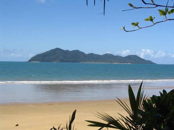 WONGALING WATERS GREAT FAMILY LOCATION! Picture 3