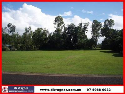 BACKING ONTO PARKLAND... Picture