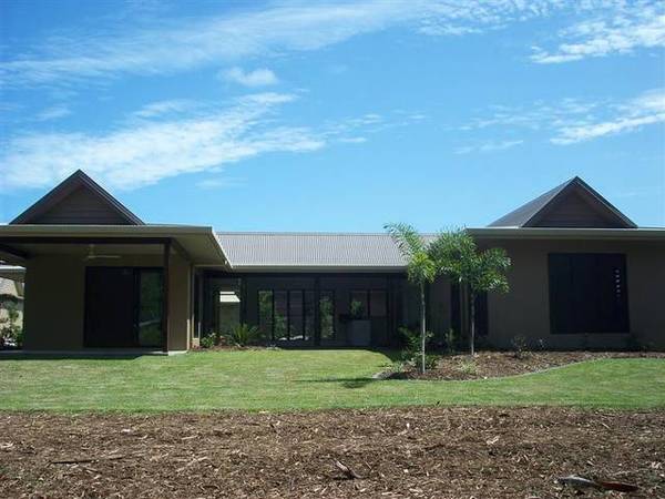 MARINERS AT MISSION BEACH Picture 2