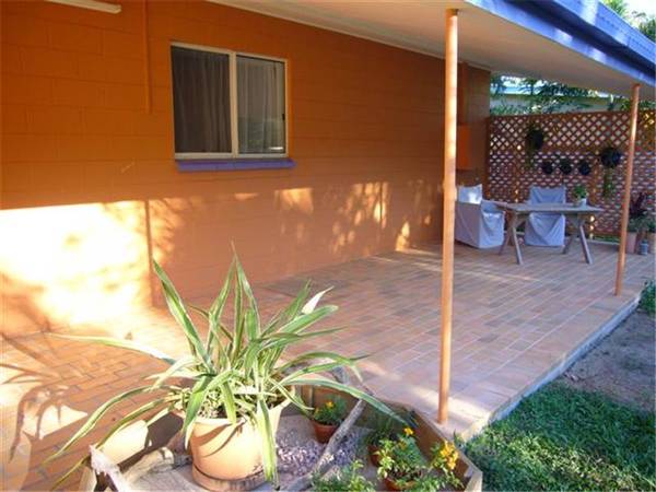 MEDITERRANEAN VILLA BY THE SEA Picture 3