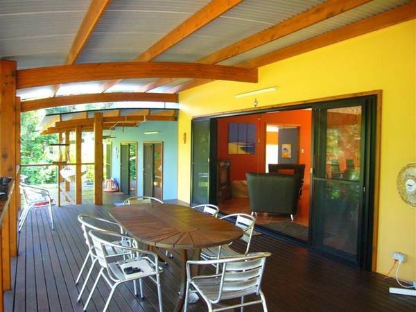 AN IDYLLIC PLACE TO RELAX AND UNWIND Picture 2