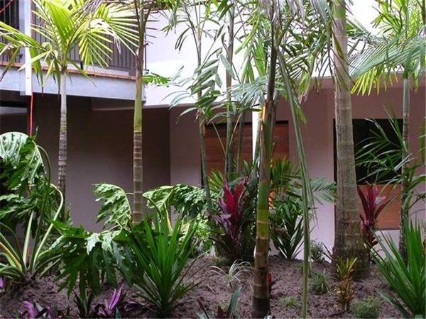 Great Beach Unit! Picture 2