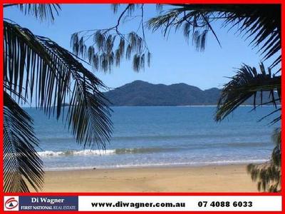 BEACHFRONT DEVELOPMENT SITE Picture