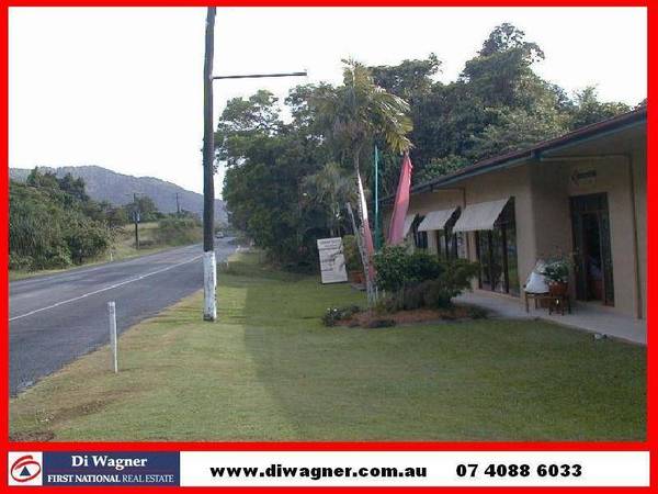 COMMERCIAL SPACE FOR SALE! Picture 1