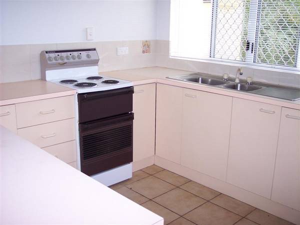 Where The Sun Always Shines. Picture 3