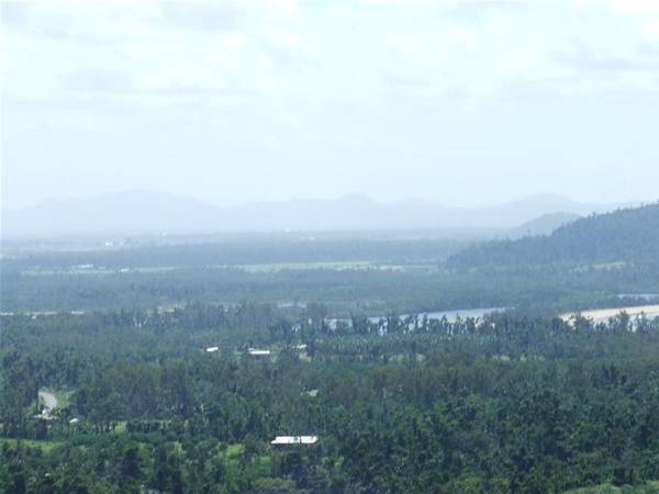 JEWEL OF THE REEF Picture 2