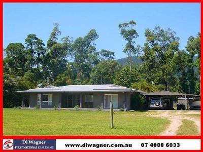 RURAL ASPECT - CENTRAL TO MISSION BEACH AND TULLY Picture RURAL ASPECT - CENTRAL TO MISSION BEACH AND TULLY Picture