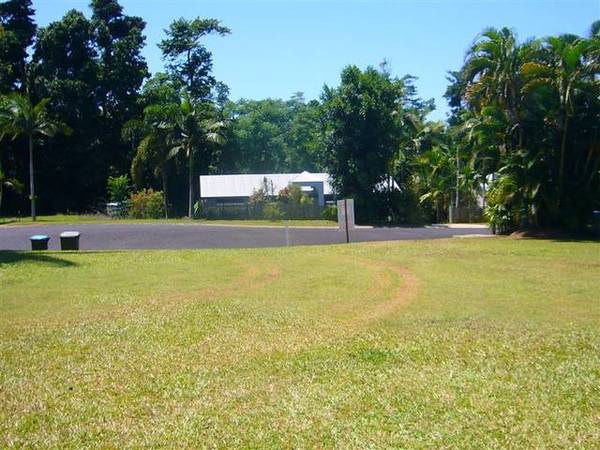 SETTLE BACK INTO QUIET LIFE! Picture 3