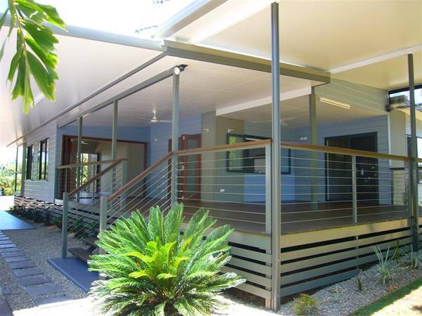 MODERN AESTHETIC Picture 1