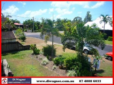 Quirky Classic Picture Quirky Classic Picture