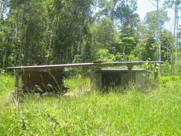 BIG BIG BLOCK CLOSE TO THE BEACH Picture 2