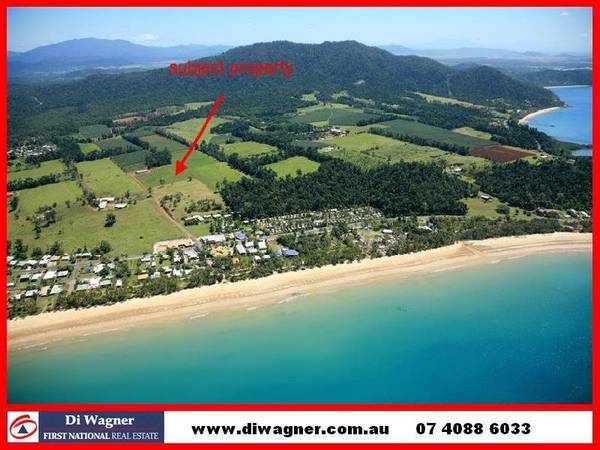 REDUCED- ELEVATED LAND WALKING DISTANCE TO MISSION BEACH VILLAGE! Picture 1