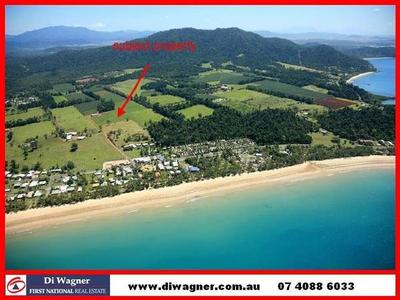 REDUCED- ELEVATED LAND WALKING DISTANCE TO MISSION BEACH VILLAGE! Picture