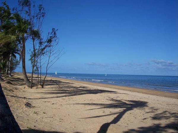 Don't Miss this Opportunity - 2 BLOCKS FOR THE PRICE OF 1 Picture 3