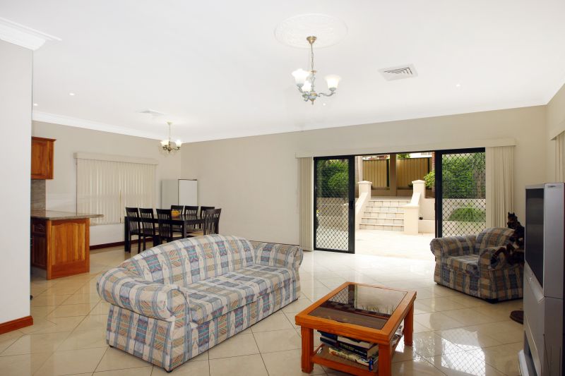 UNDER CONTRACT Picture UNDER CONTRACT Picture