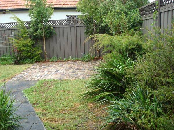 QUIET LOCATOIN Picture QUIET LOCATOIN Picture