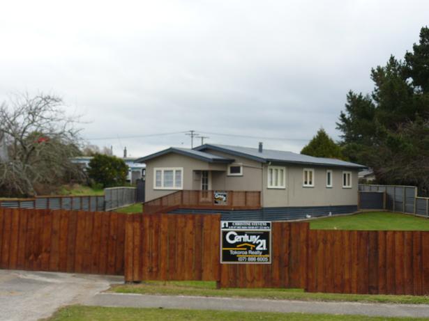 Plenty Of Room Picture 2