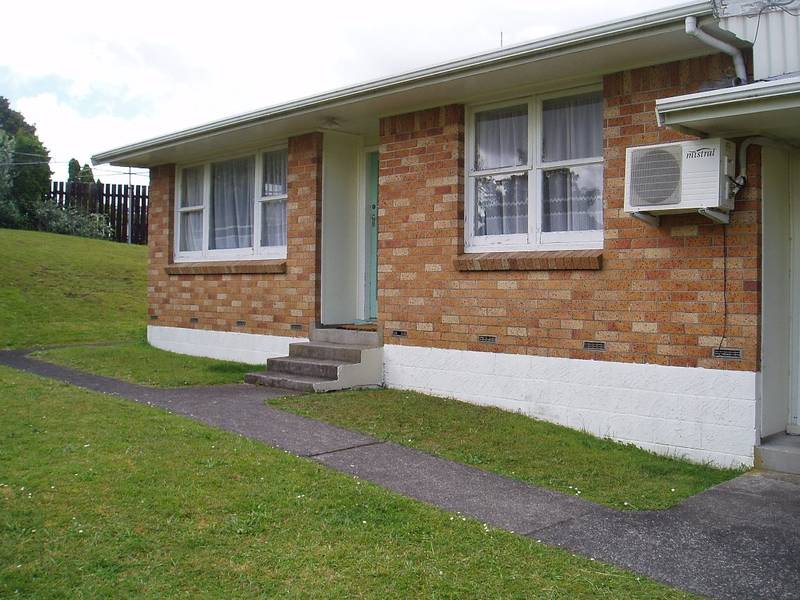 Neat and tidy block of flats Picture 2