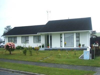 Executive home Picture