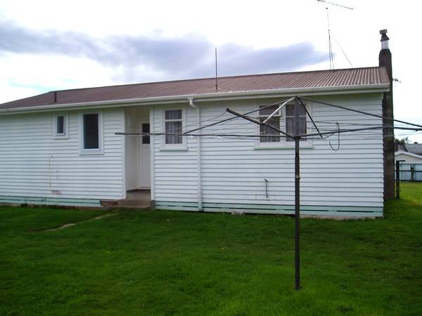 Close to Schools Picture 2